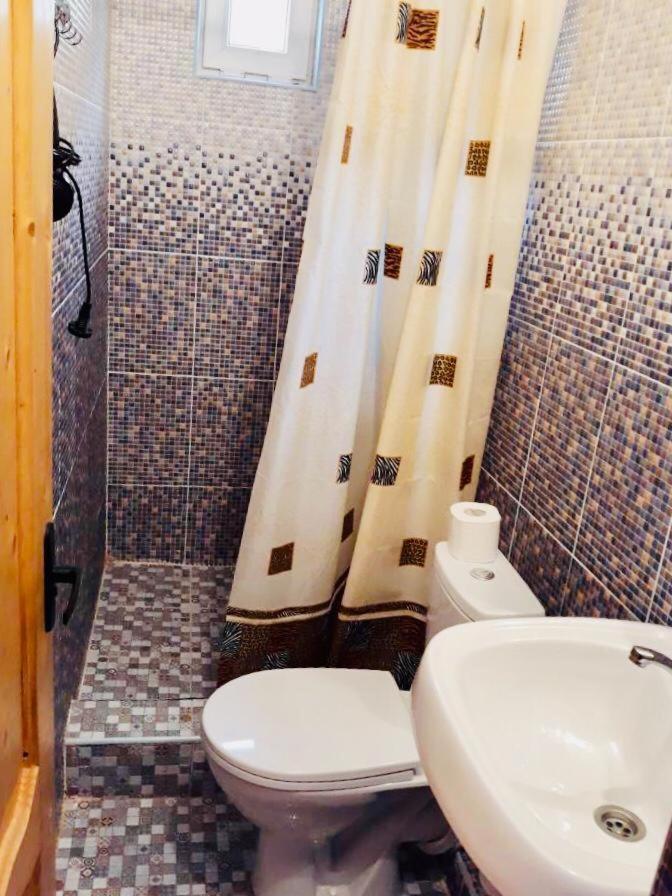Anna-Saria Guest House Gagra Luaran gambar